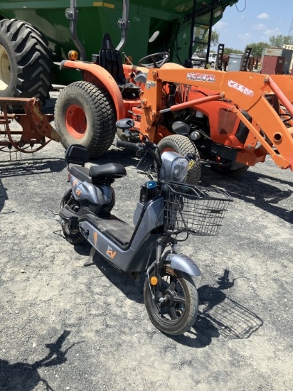 Irev Scooter Grey