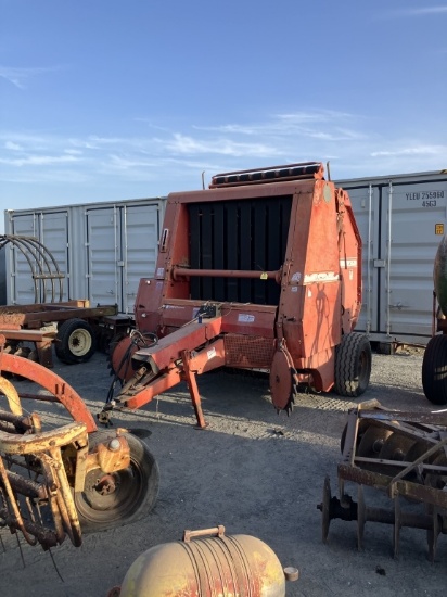 Hesston Round Bailer