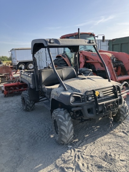 Jd Gator 825i Vin#064004