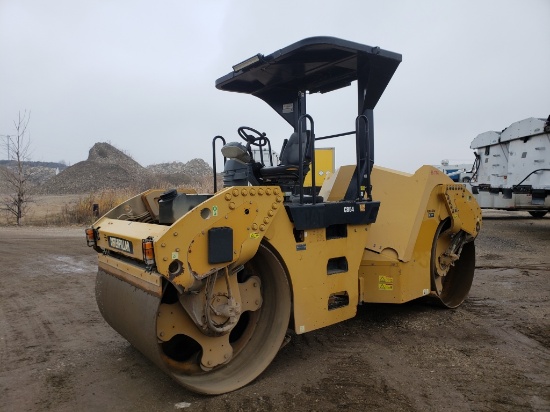 2011 Caterpillar CB54 Tandem Roller, SN JLM00431