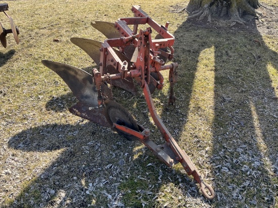 Allis Chalmers Plow