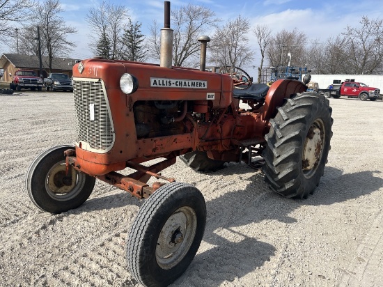 Allis-Chalmers D17 Tractor