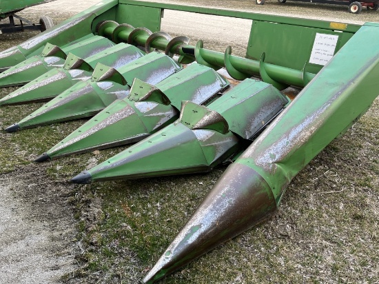 John Deere 643 Corn Head