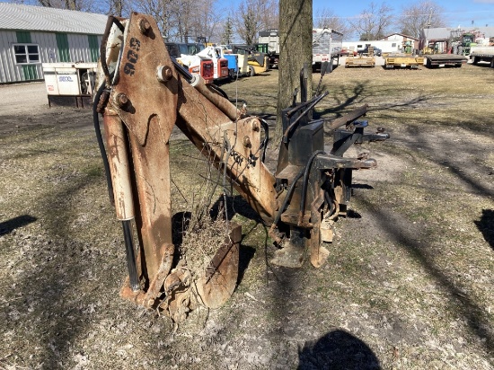 Bobcat 909 Backhoe
