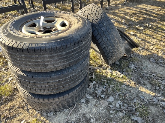 Cooper 265-75R16 Tires