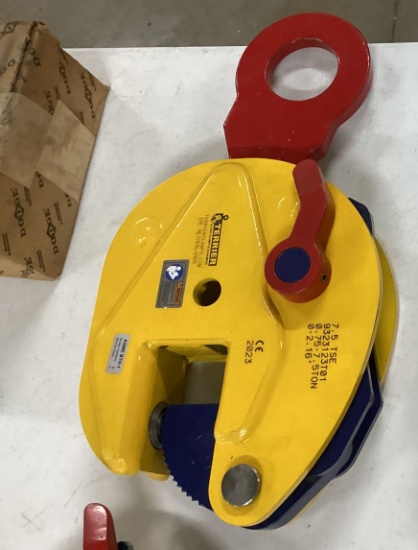 Terrier Lifting Clamp