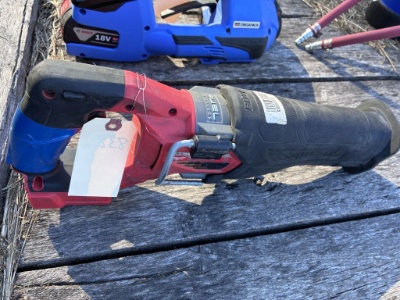 Milwaukee Sawzall (no Battery)