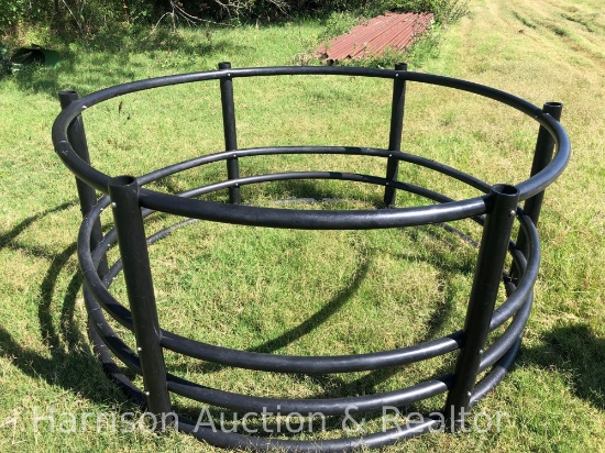 Black round poly pipe bale Feeders