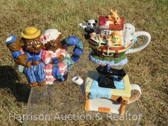Assortment of Teapots. Set of 3