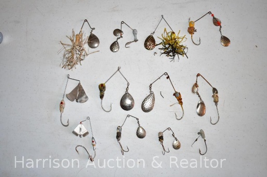 12 vintage fishing lures Spinner baits