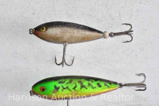 2 fishing lures