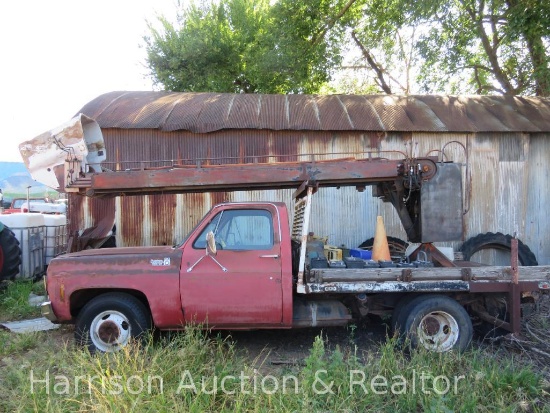 1979 GMbCustom Deluxe Boom Truck