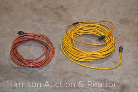 2 Extension Cords