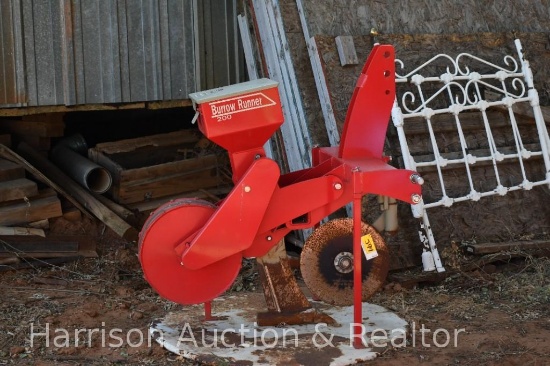 BURROW RNNER 200 GOPHER MACHINE