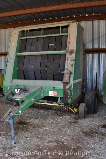 JOHN DEERE 530 BALER