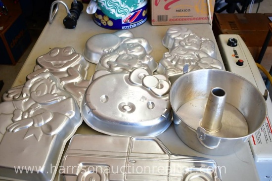 Assortment of cake pans