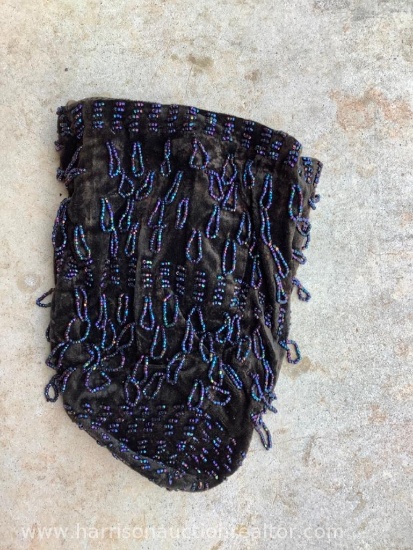 Vintage draw string beaded velvet purse