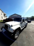 2015 Jeep Wrangler Unlimited SW. Sahara 4x4. Soft top kit and backup camera