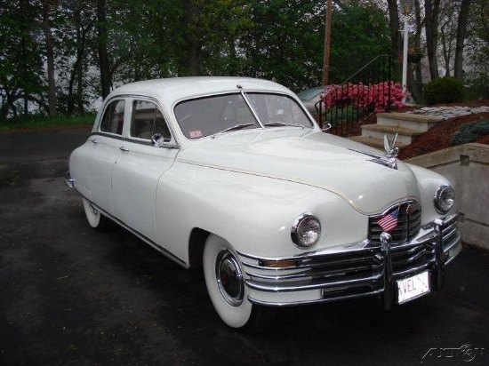 1948 Packard Deluxe Sedan.Very rare Super Eight Deluxe 7 passenger sedan.Re