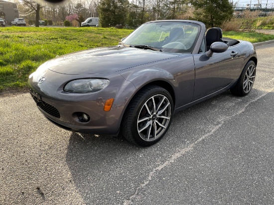 2007 Mazda Miata Convertible. 2.0L 4 Cylinder Engine. 6 Speed Automatic Tra