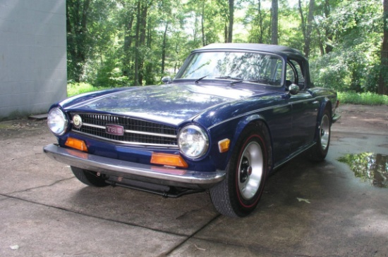 1973 Triumph TR6 Convertible. 4 speed with optional over drive. New 'Red Li