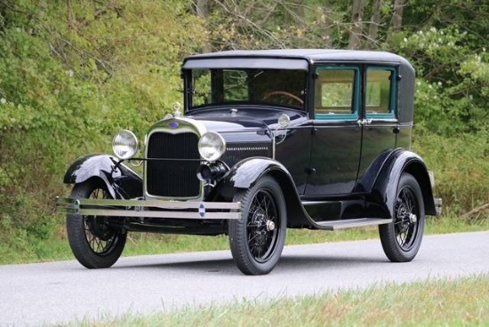 1929 Ford Model A Sedan.Fordor Leatherback, original engine.201 cubic inch
