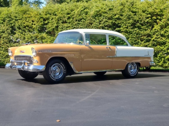 1955 Chevrolet 210 2 Door Sedan. 327/275hp engine. 4 speed transmission. Up