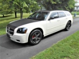 2005 Dodge Magnum SXT SW. Unique styling produced by Dodge from 2005 to 200