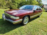 1992 Buick Roadmaster Sedan. Here we have a 2 - owner extremely well kept a