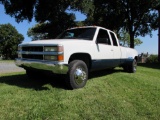 1995 Chevy 3500 Dually Truck.454 Big Block * Extended Cab * No Rust. 140,00