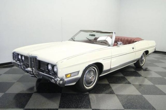 1972 Ford LTD Convertible. 429 cu in engine. Automatic. Power steering & br