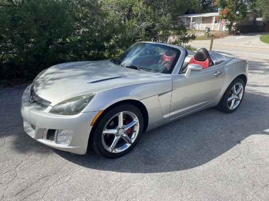 2008 Saturn Sky Redline Convertible. 38000 actual miles. Automatic. Red Lea