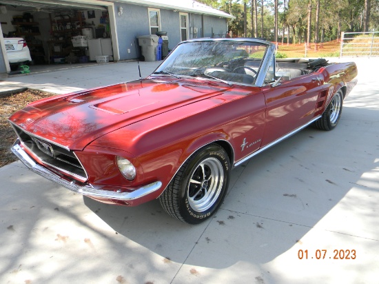 1967 Ford Mustang Convertible. Restored about 5 years age. Factory style al