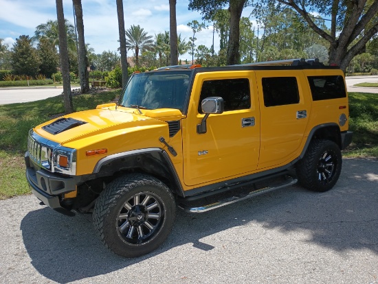 2004 Hummer H2. 6.0L V8 engine. Automatic transmission. 4-wheel drive. Powe