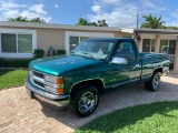 1997 Chevy Silverado shortbed Vortec V8. Automatic fully loaded. Factory ta