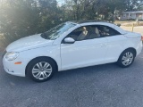 2010 Volkswagen EOS Turbo/Komfort Convertible. Hardtop convertible. Automat