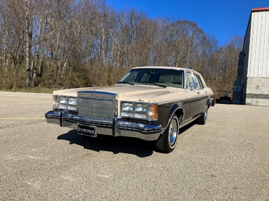 1979 Lincoln Versailles Sedan. Believed to be 40,765 miles (title reads exe