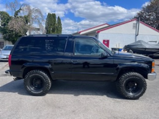 True Mileage Unknown1995 Chevrolet Tahoe SUV. Super Super Clean!! Look unde