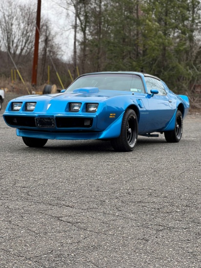 1980 Pontiac Trans AM Coupe. T tops. 400 engine. EXEMPT MILES