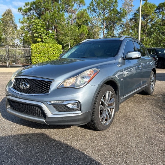 2017 Infiniti QX56