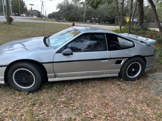 1988 Pontiac Fiero GT