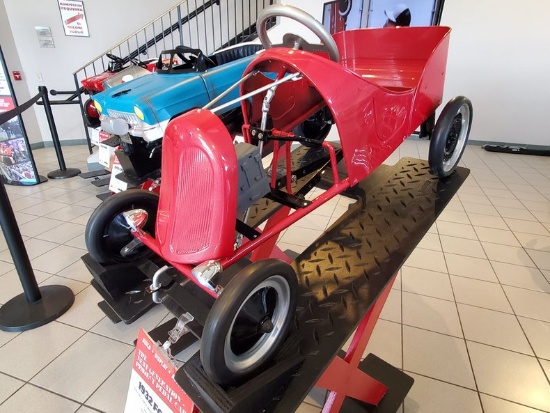 1932 Ford SPEEDSTER PEDAL CAR