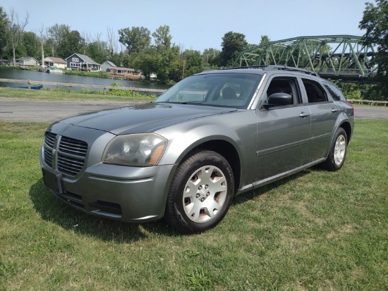 2005 Dodge Magnum