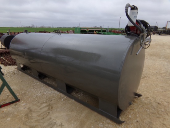 1000 Gallon Fuel Tank with Pump