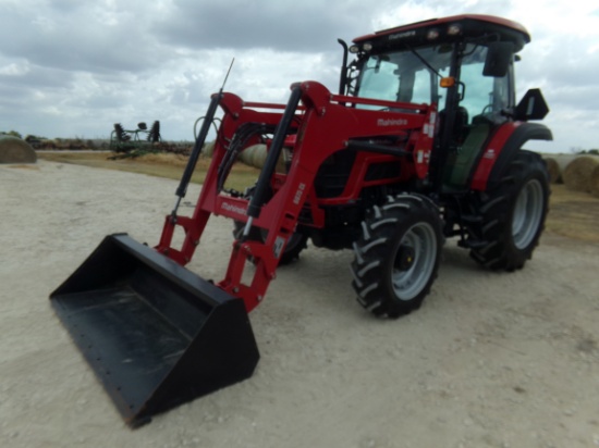 Like NEW MAHINDRA Tractor