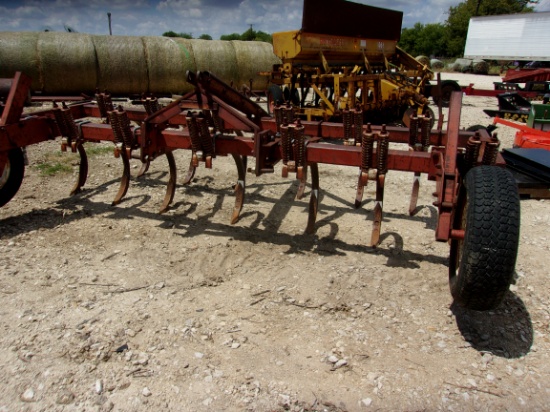 12 ft Spring Chisel * 13 shanks