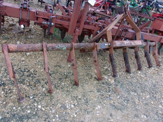 11 ft Pasture Renovator * 9 shanks