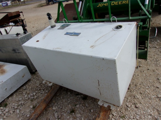 100 gallon Fuel Tank with gage