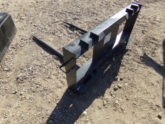 NEW Hay Fork * skid steer connection