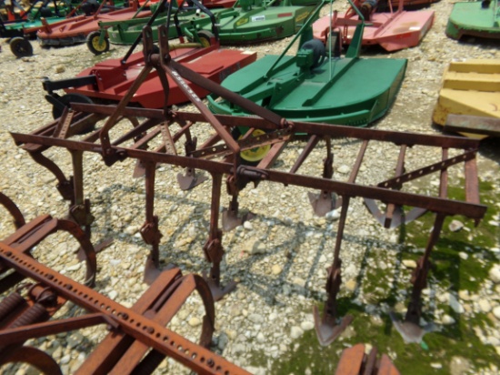 7 ft Cultivator * 11 shanks